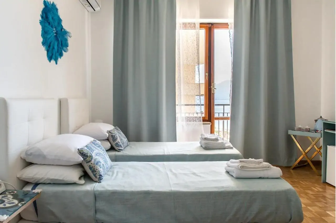 ベッド・アンド・ブレックファスト La Stella Dei Venti B&B ナポリ